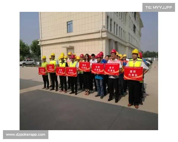 深圳比赛因VAR设备故障延误 启用备用系统顺利完成裁判执法 深圳比赛因VAR设备故障延误 启用备用系统顺利完成裁判执法